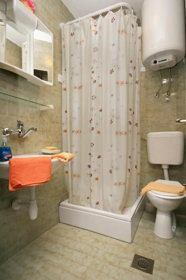 Marine Apps Apartment Novi Vinodolski Croatia